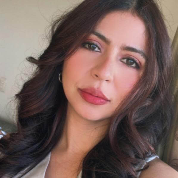 María  Oviedo