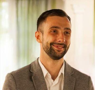 Владислав Меркулов