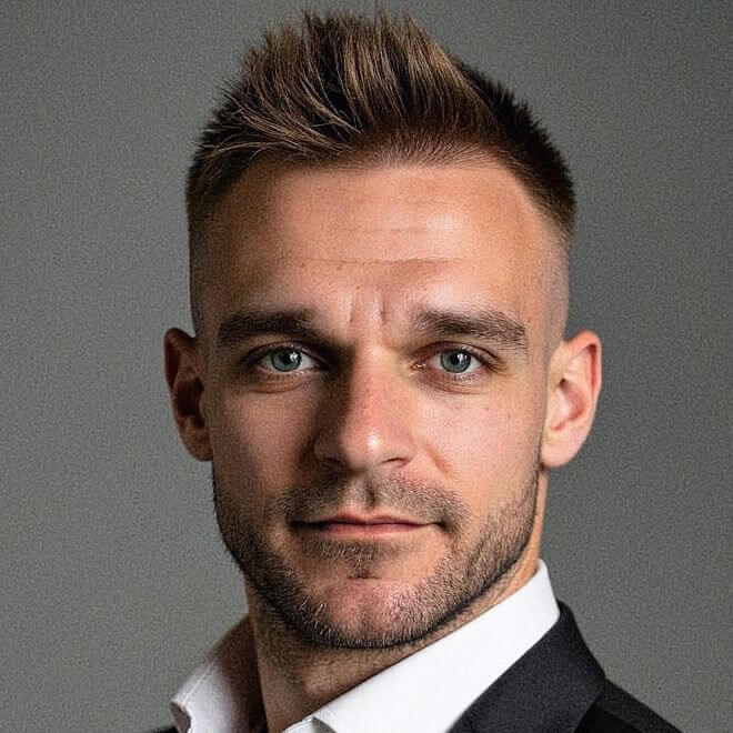 Константин Абрамов