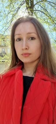 Яна Письменна