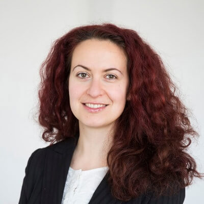 Анна Перлина