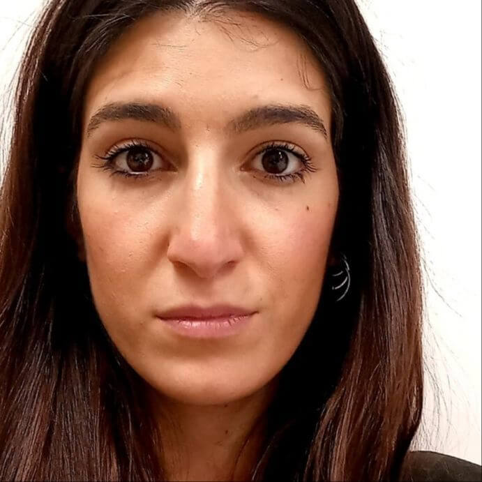 Genny  Lamura