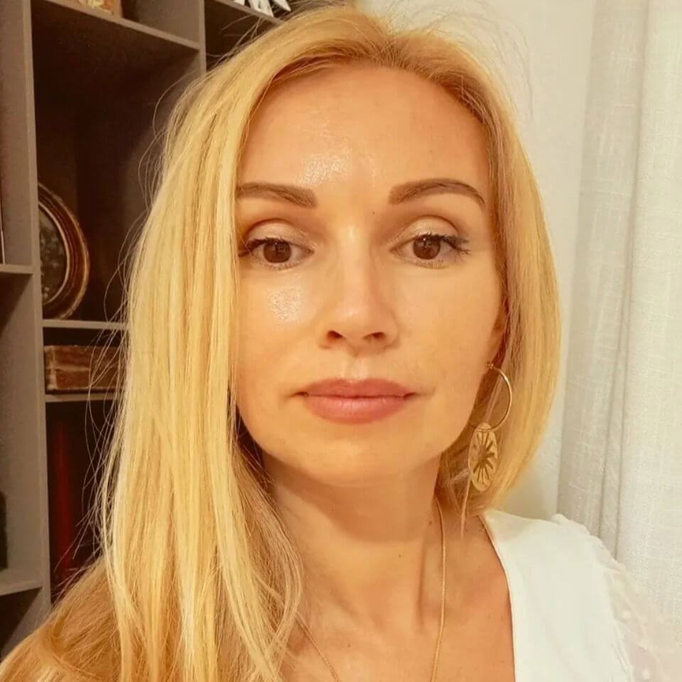 Бригита Я.