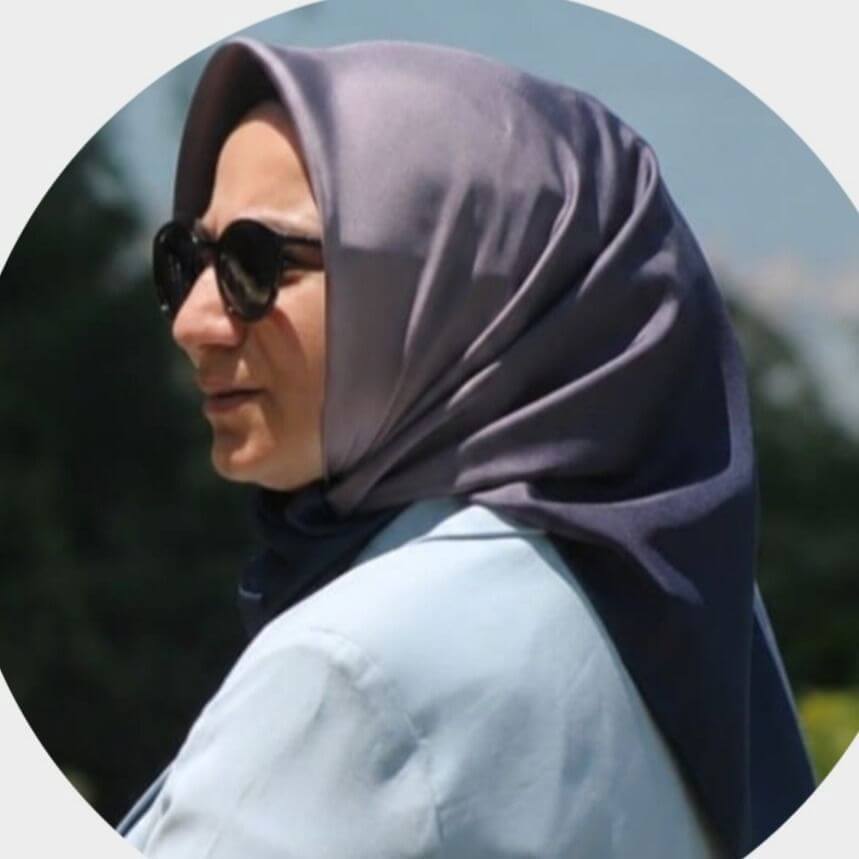 Meltem  Kaya Uzun