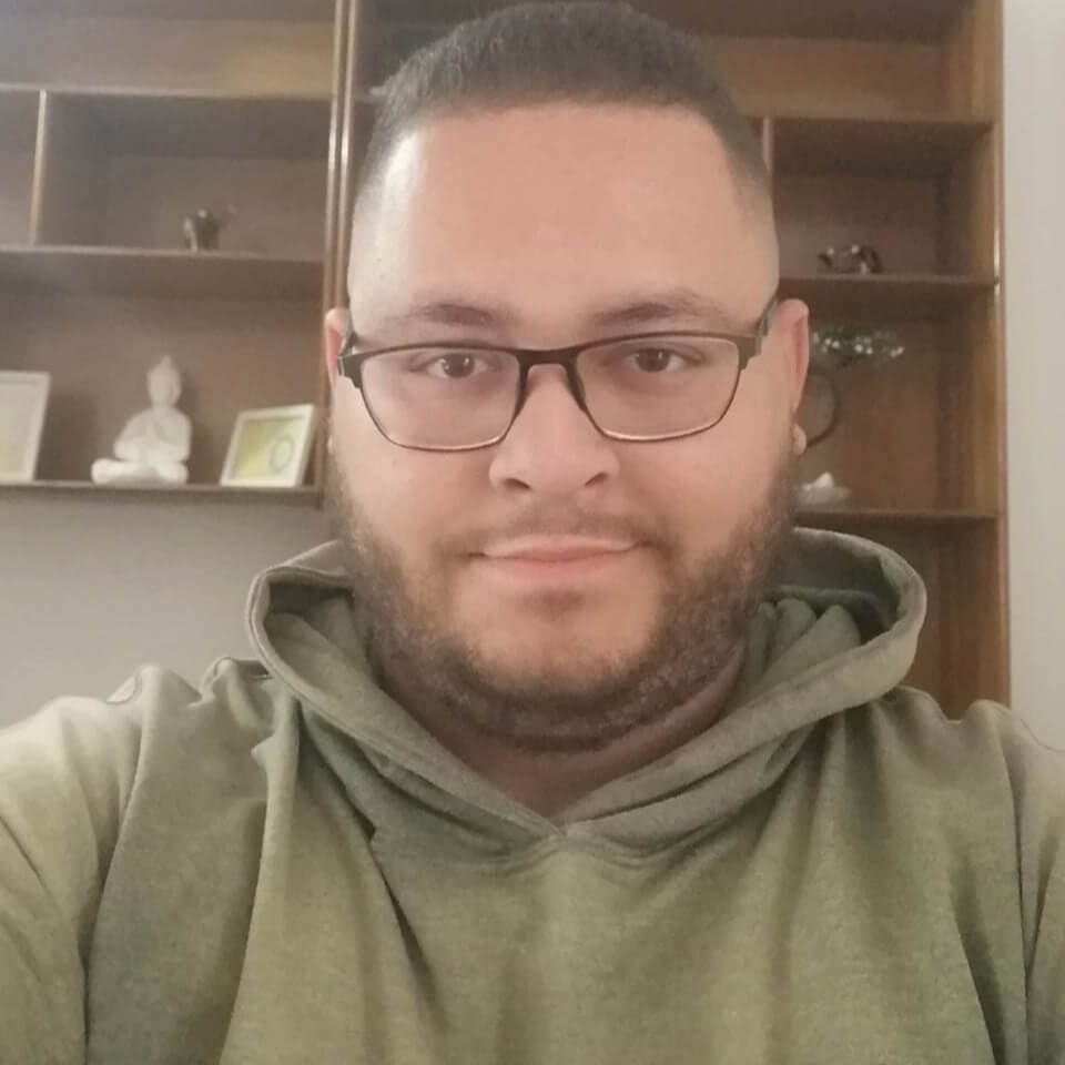 Luis Eduardo  Echavarria Saldarriaga