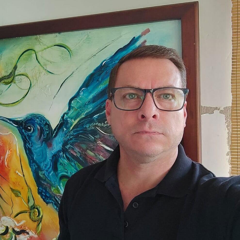 Esteban  Vizuete 