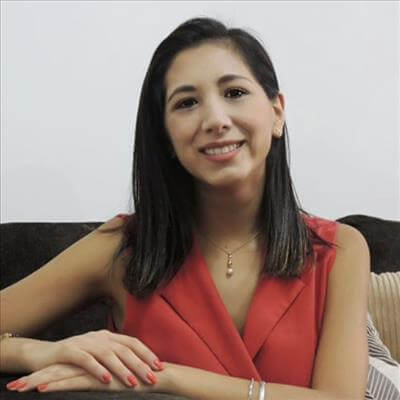 Andrea Ladrón de Guevara 