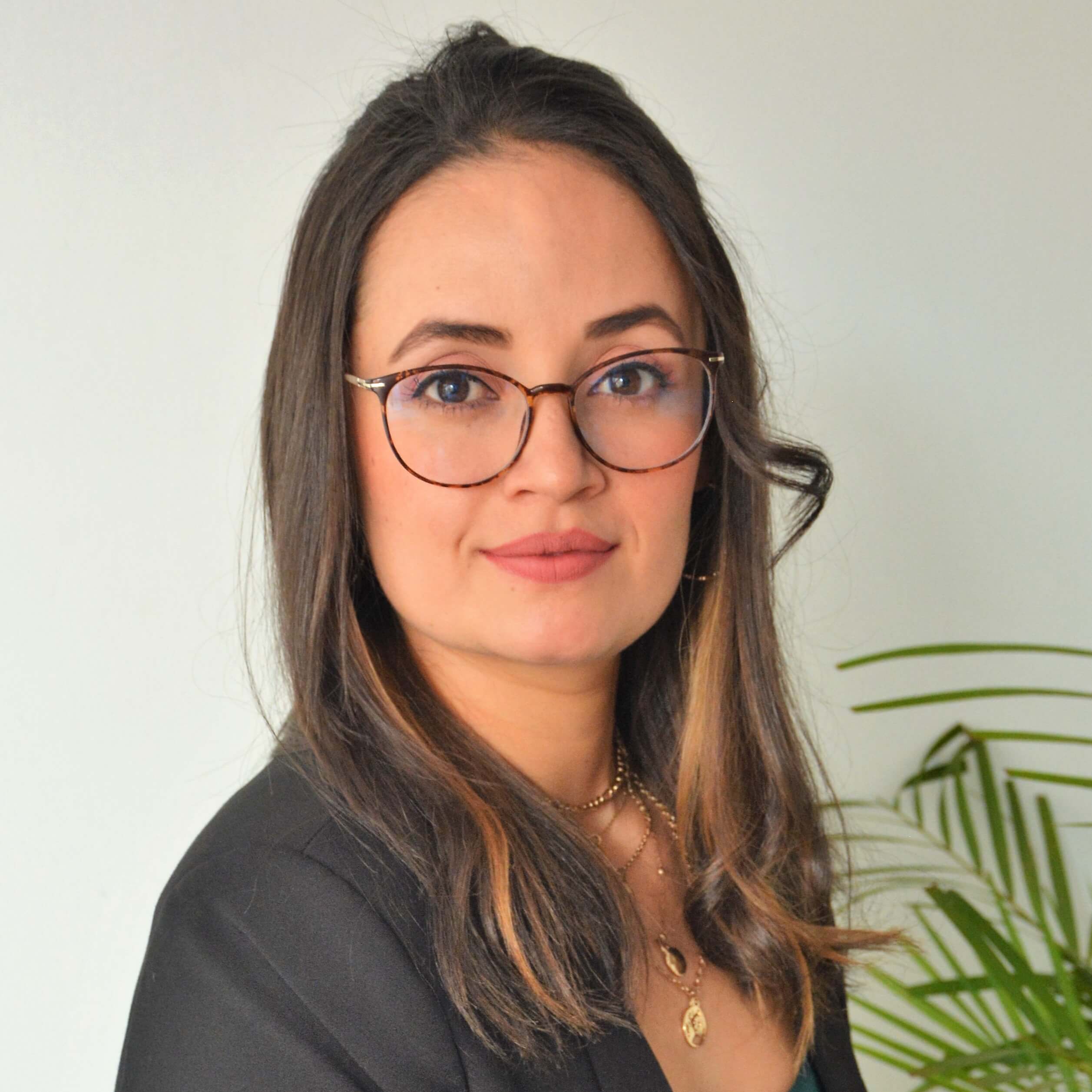 Maria Alhejandra  Serrato